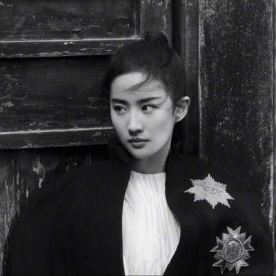 永野芽郁（饰 三条燕） - 纪录片4K资源在线观看 - 小程序直播